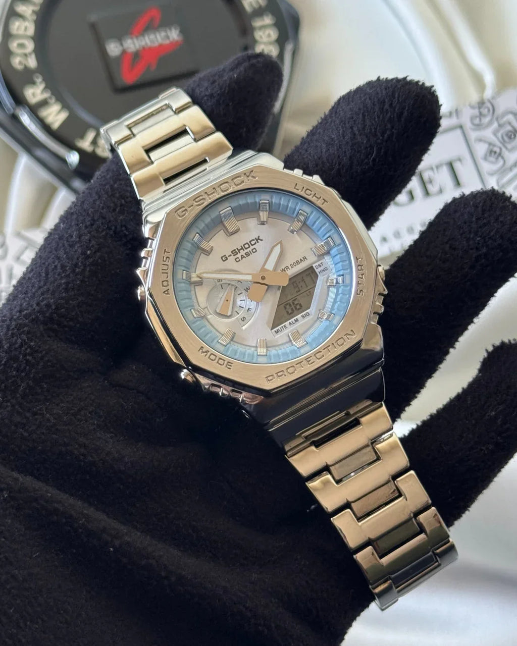G-Shock GM2110D (Analog Digital Watch)