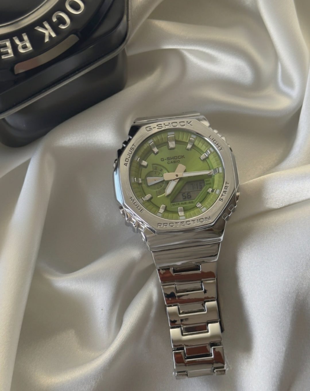 GShock-GM2110D (Analog Digital Watch)