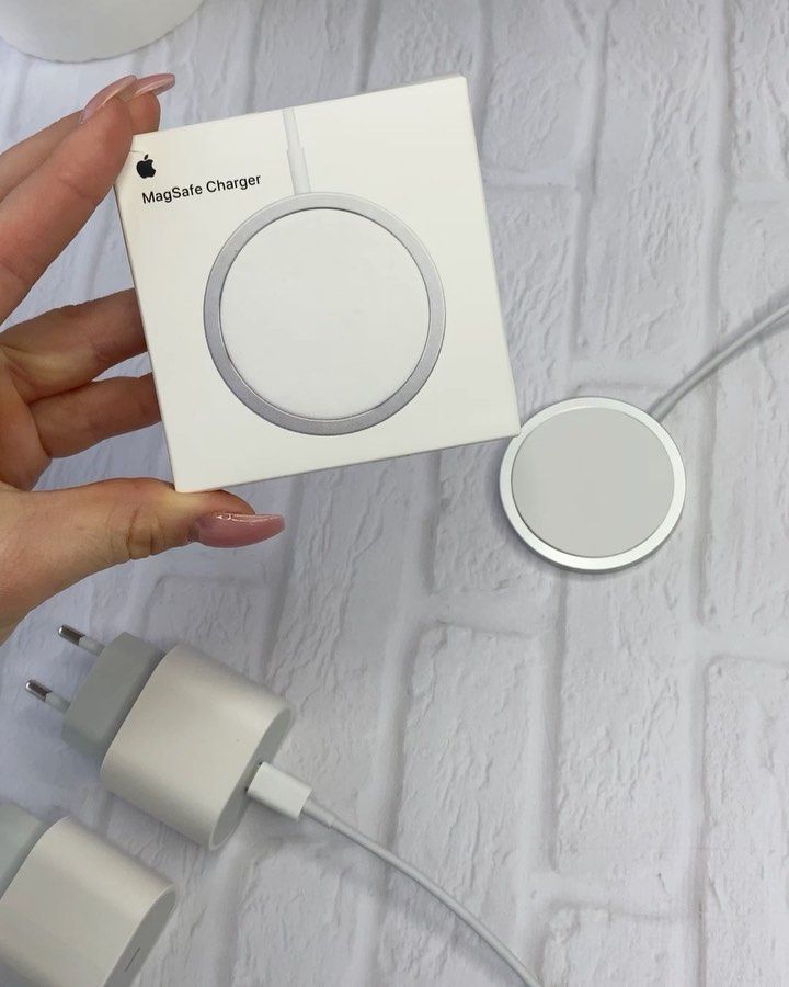 2-in-1 Combo | 25W MagSafe Charger (1M) + 20W MagSafe Powerbank
